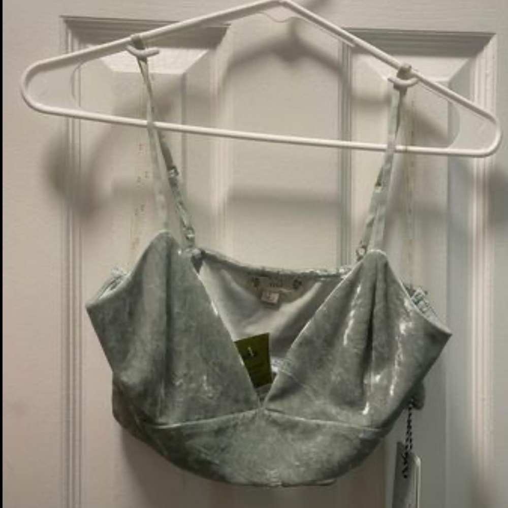 Pretty mint green top cute for spring or summer new with tags